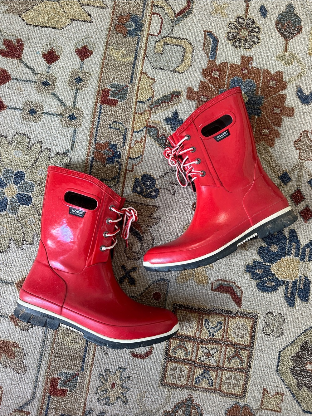 Bogs Red Lace Up Amanda Boots sz 10